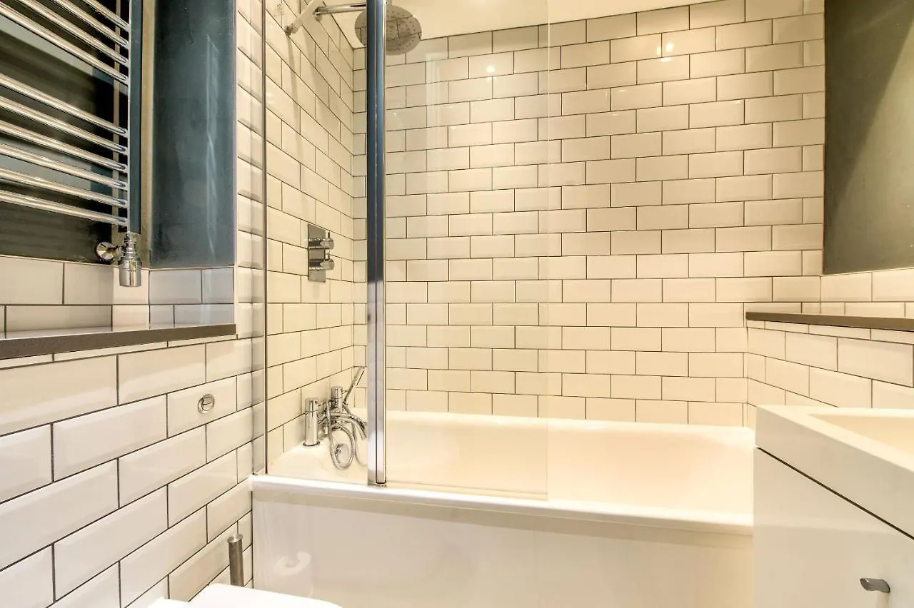 Joivy Bright & Spacious Apt In Stockbridge 爱丁堡