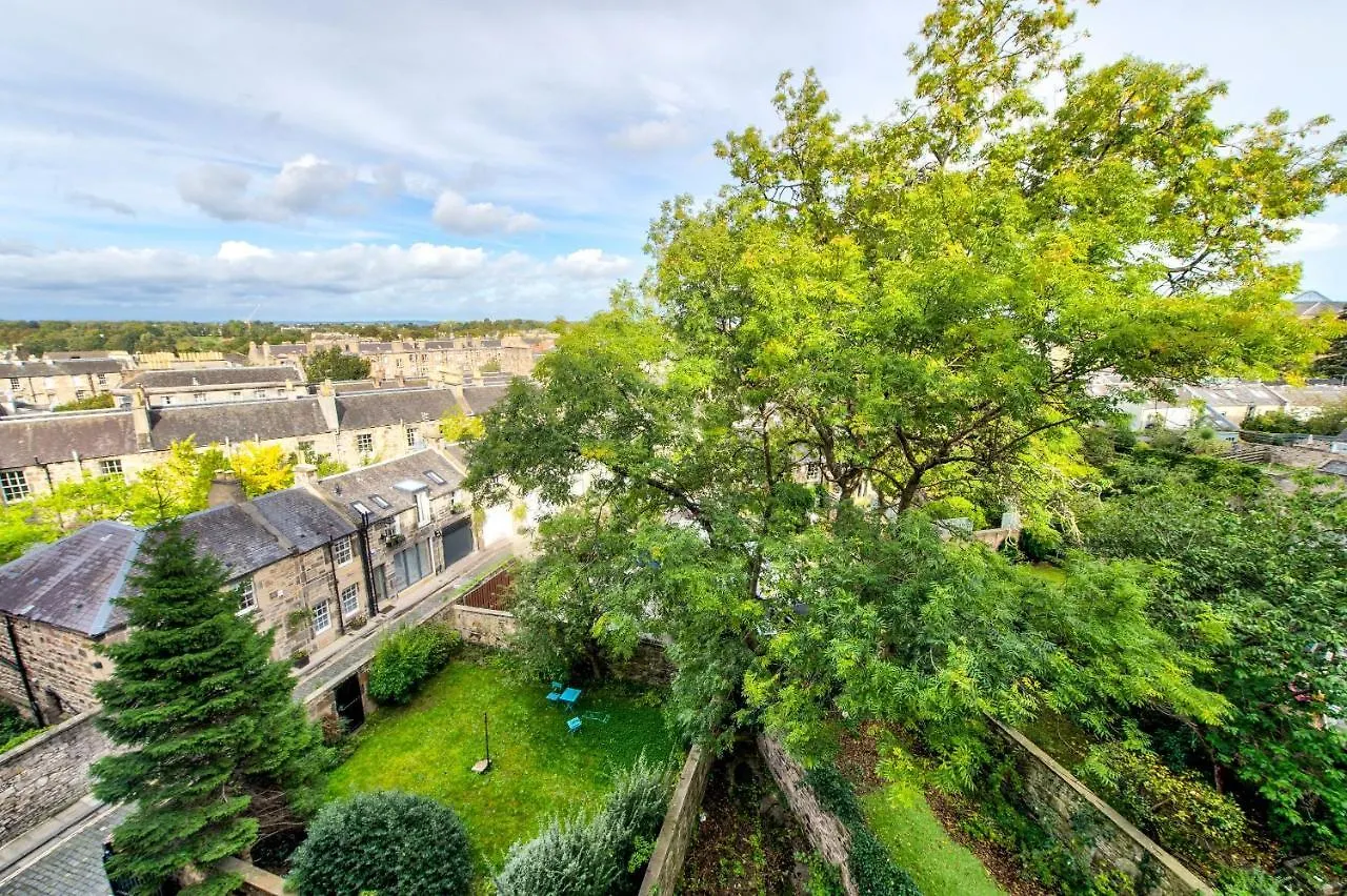 Joivy Bright & Spacious Apt In Stockbridge Edinburgh