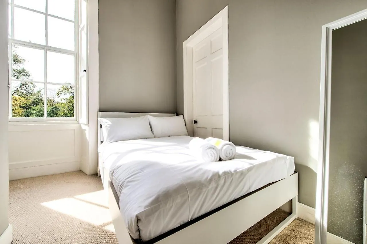Joivy Bright & Spacious Apt In Stockbridge Edinburgh 0*,  United Kingdom